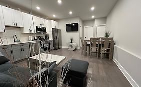 Charming 3Br 2Ba With Private Patio