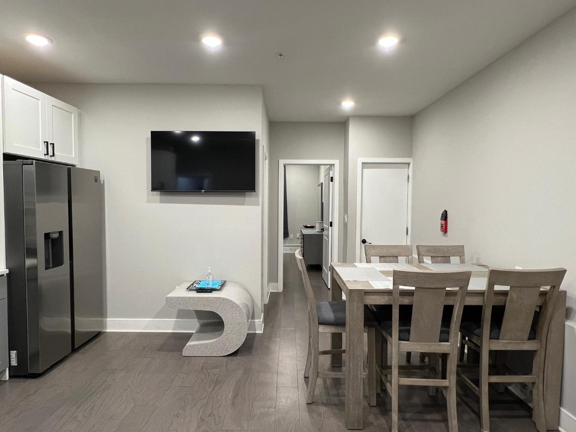 Charming 3Br 2Ba With Private Patio Apartment Philadelphia Exterior photo